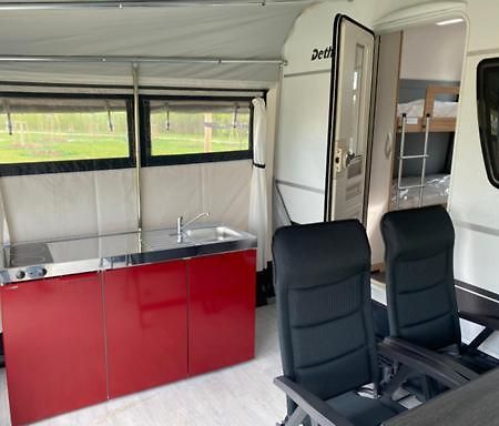 فندق هيرينجسدورففي  Mietwohnwagen Insel Usedom المظهر الخارجي الصورة