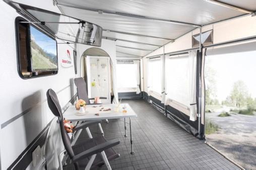 فندق هيرينجسدورففي  Mietwohnwagen Insel Usedom المظهر الخارجي الصورة